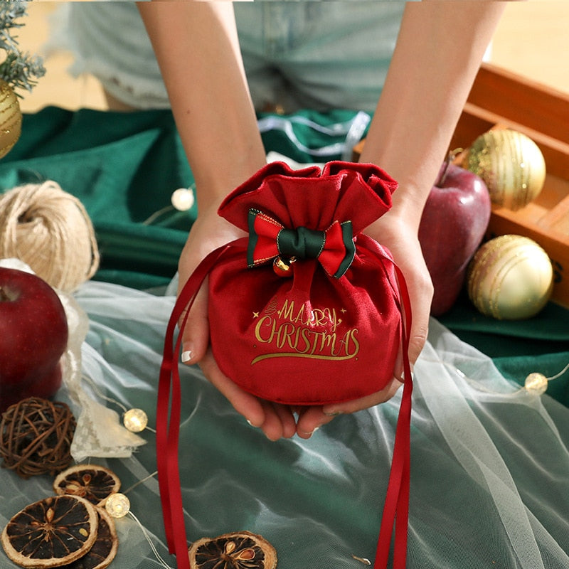 Santa Velvet Gift Bag Candy Apple Handle Bag Christmas Tree Decoration Family Table New Year Christmas Gifts